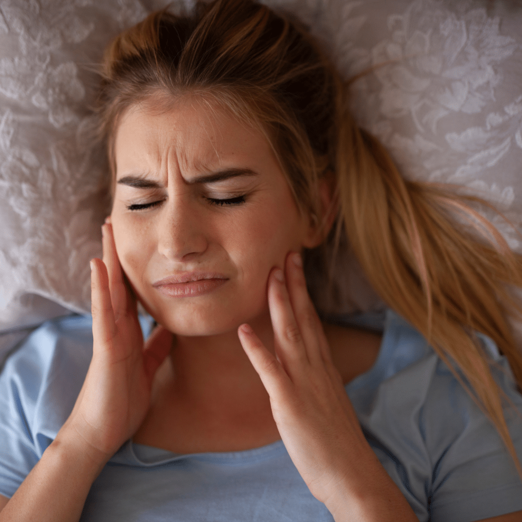 Mouth pain while sleeping due to teeth grinding